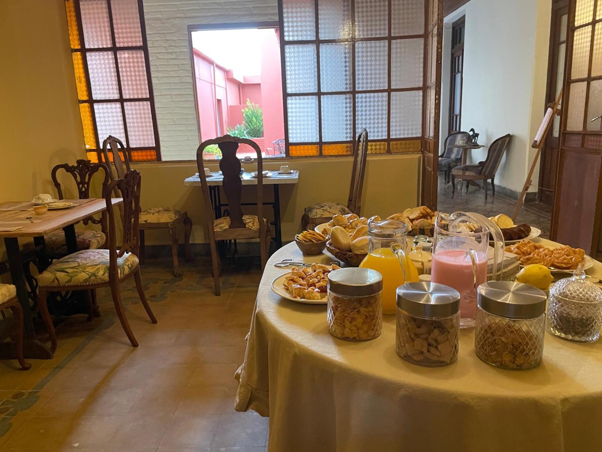 La Escondida, Casa De Huespedes Bed and Breakfast San Antonio de Areco Buitenkant foto